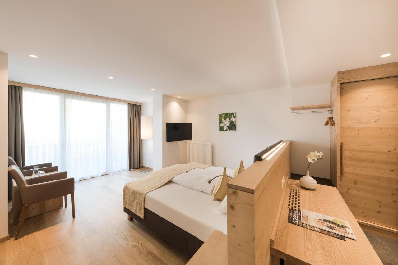 Hotel Kiendl Schenna Zimmer foto