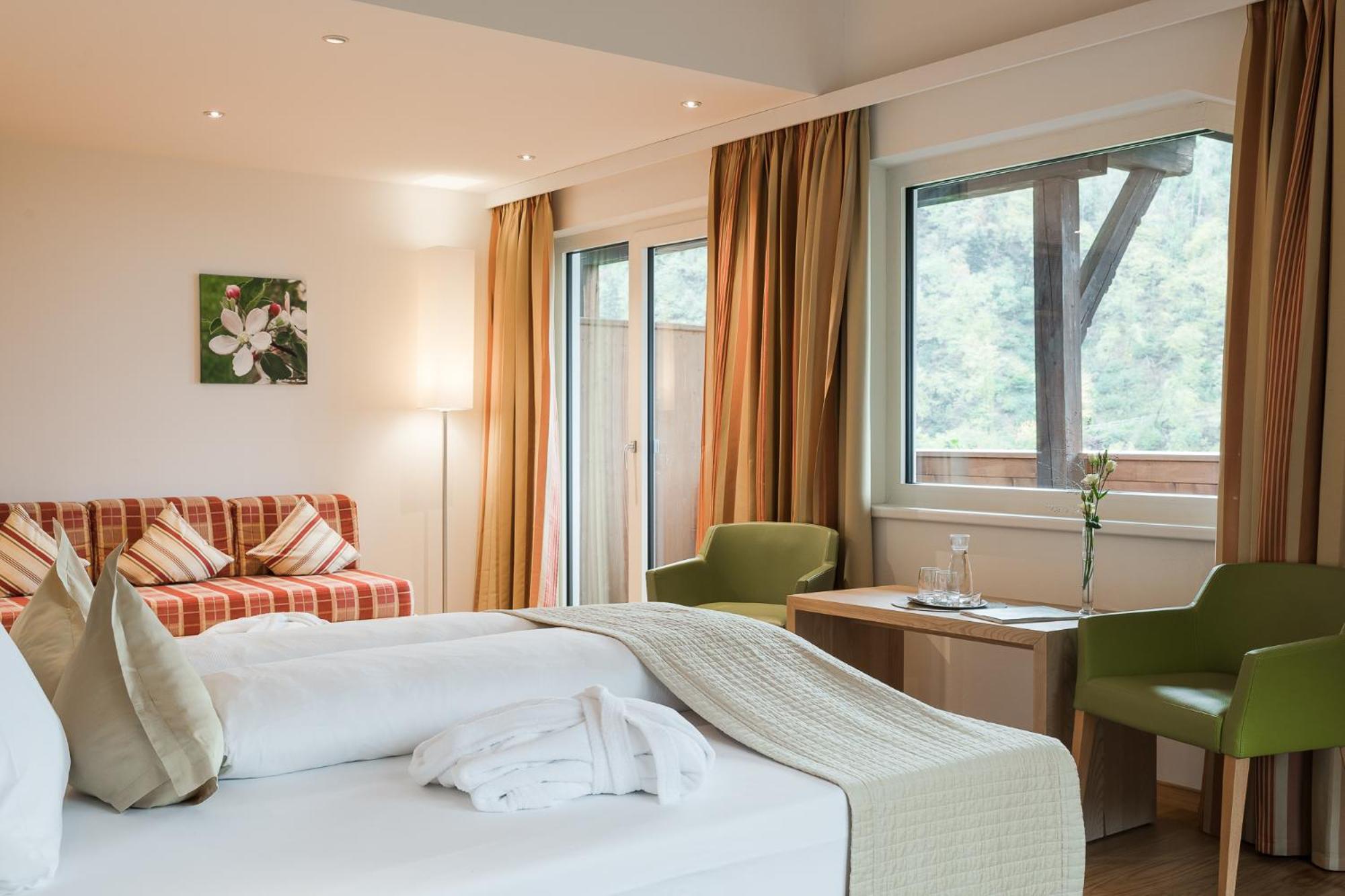Hotel Kiendl Schenna Zimmer foto