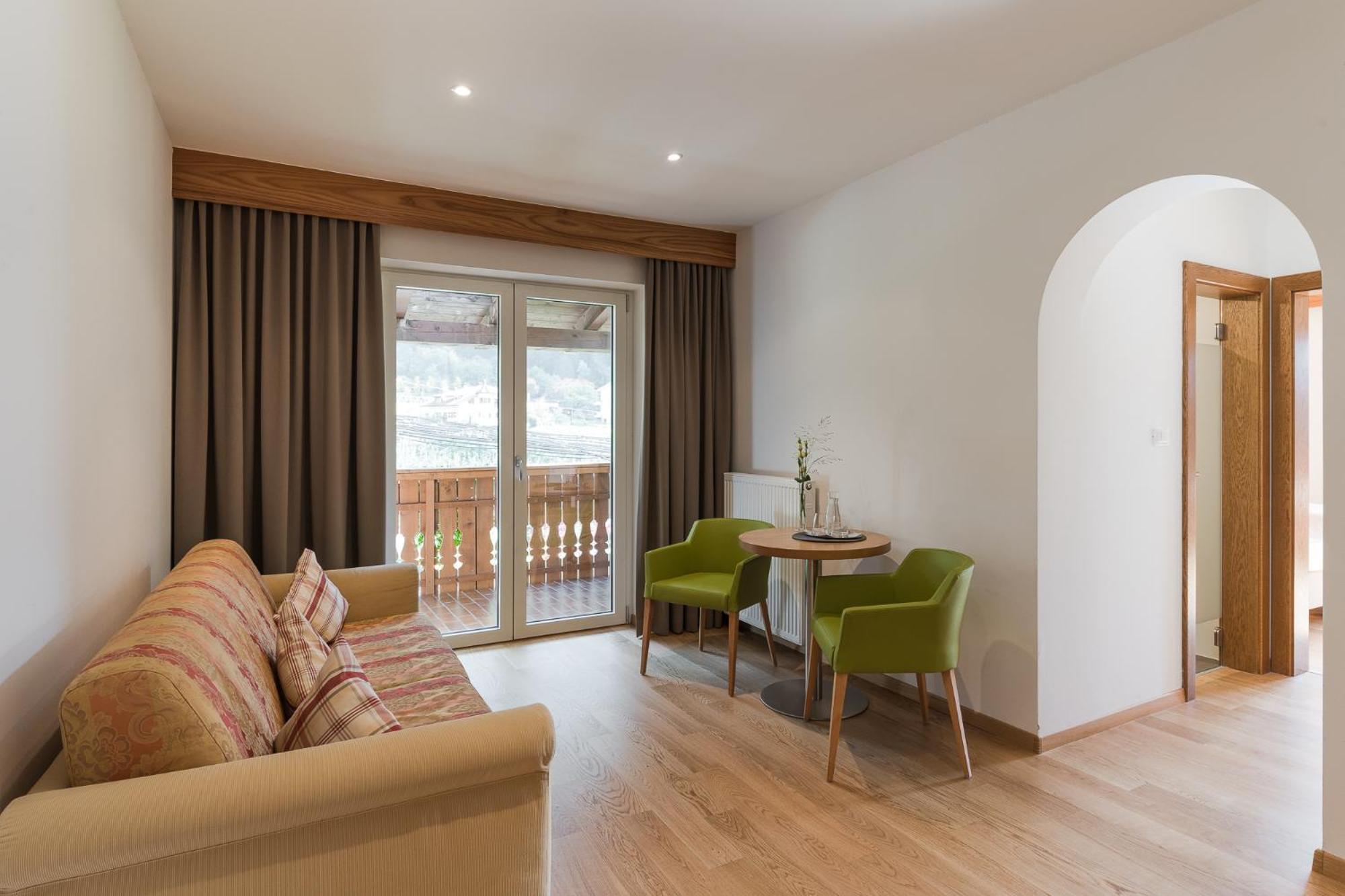 Hotel Kiendl Schenna Zimmer foto